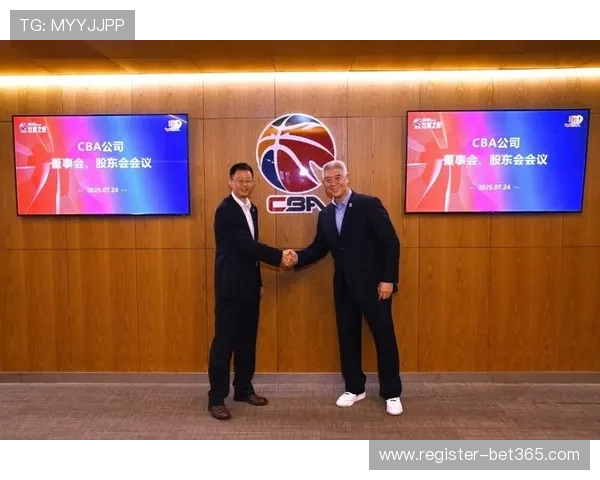 上海海港再,创中超联赛,冠军辉煌,广州马会,赛程安排,赛马资讯,马匹资料,会员服务